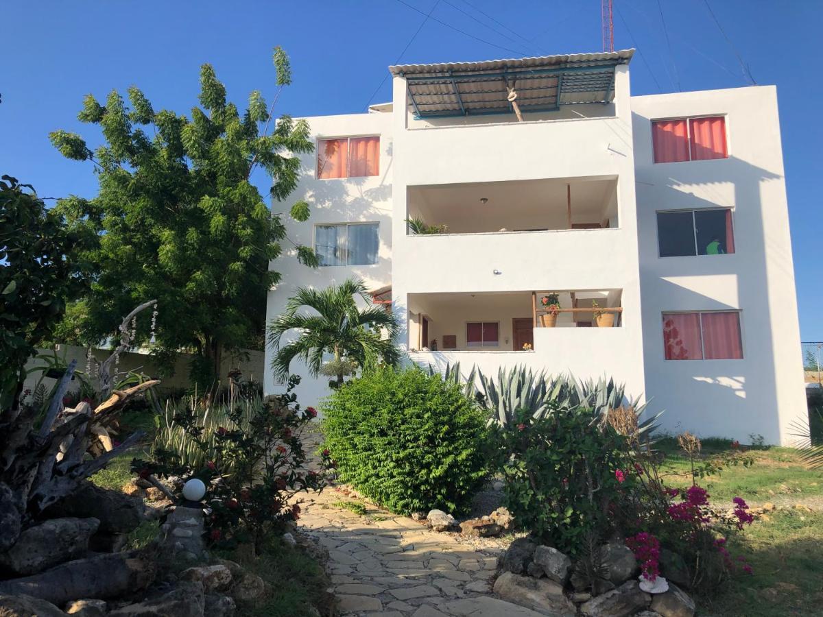 Corales Punta Rusia Hotel Punta Rucia Exterior photo