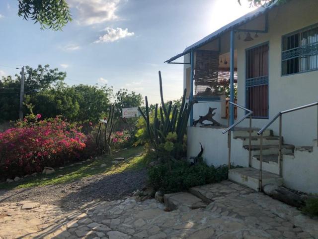 Corales Punta Rusia Hotel Punta Rucia Exterior photo
