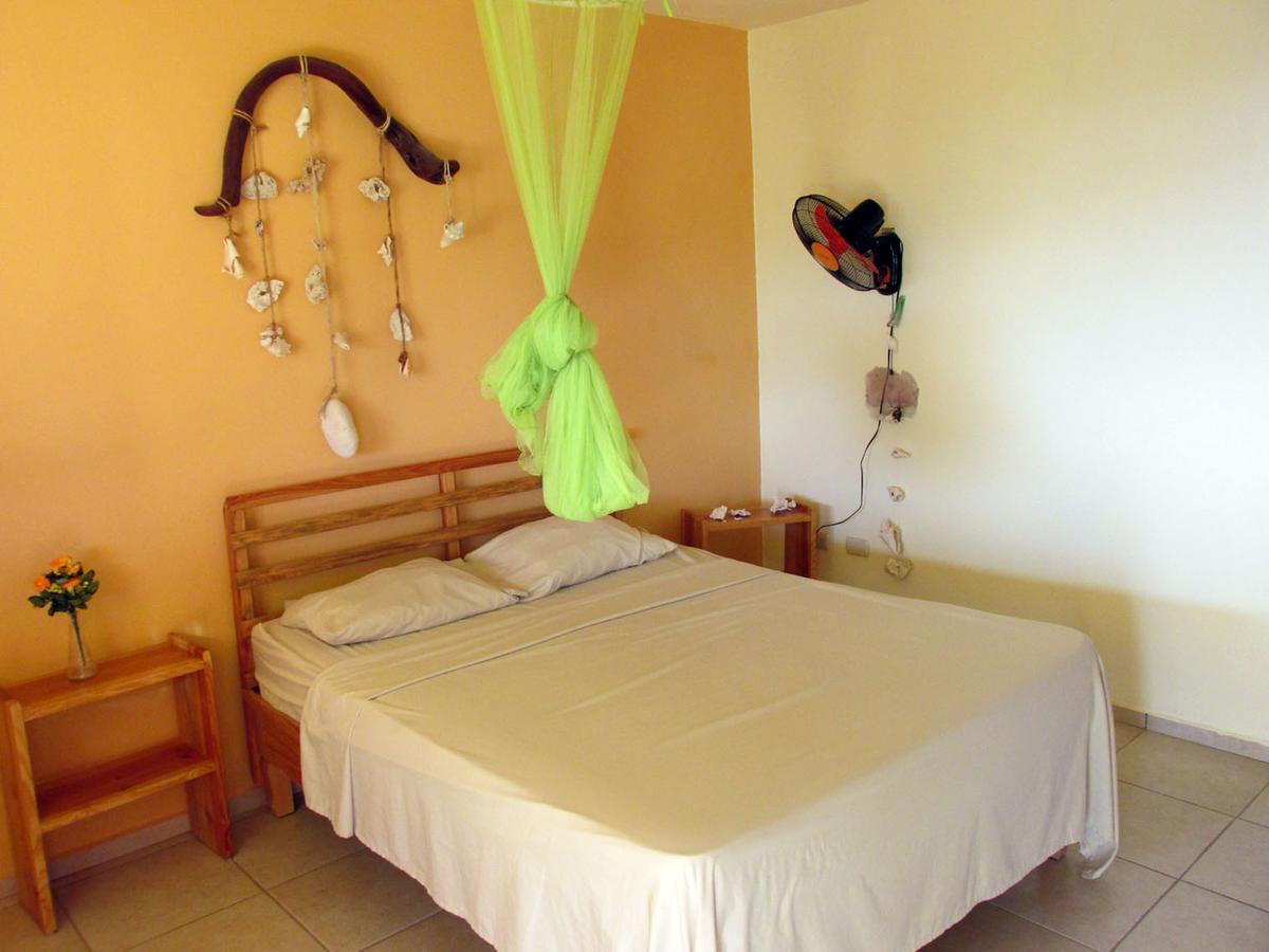 Corales Punta Rusia Hotel Punta Rucia Exterior photo