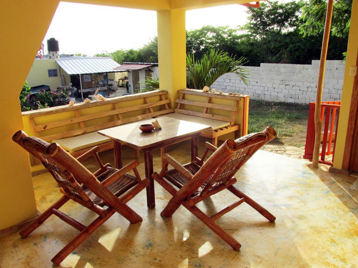 Corales Punta Rusia Hotel Punta Rucia Exterior photo